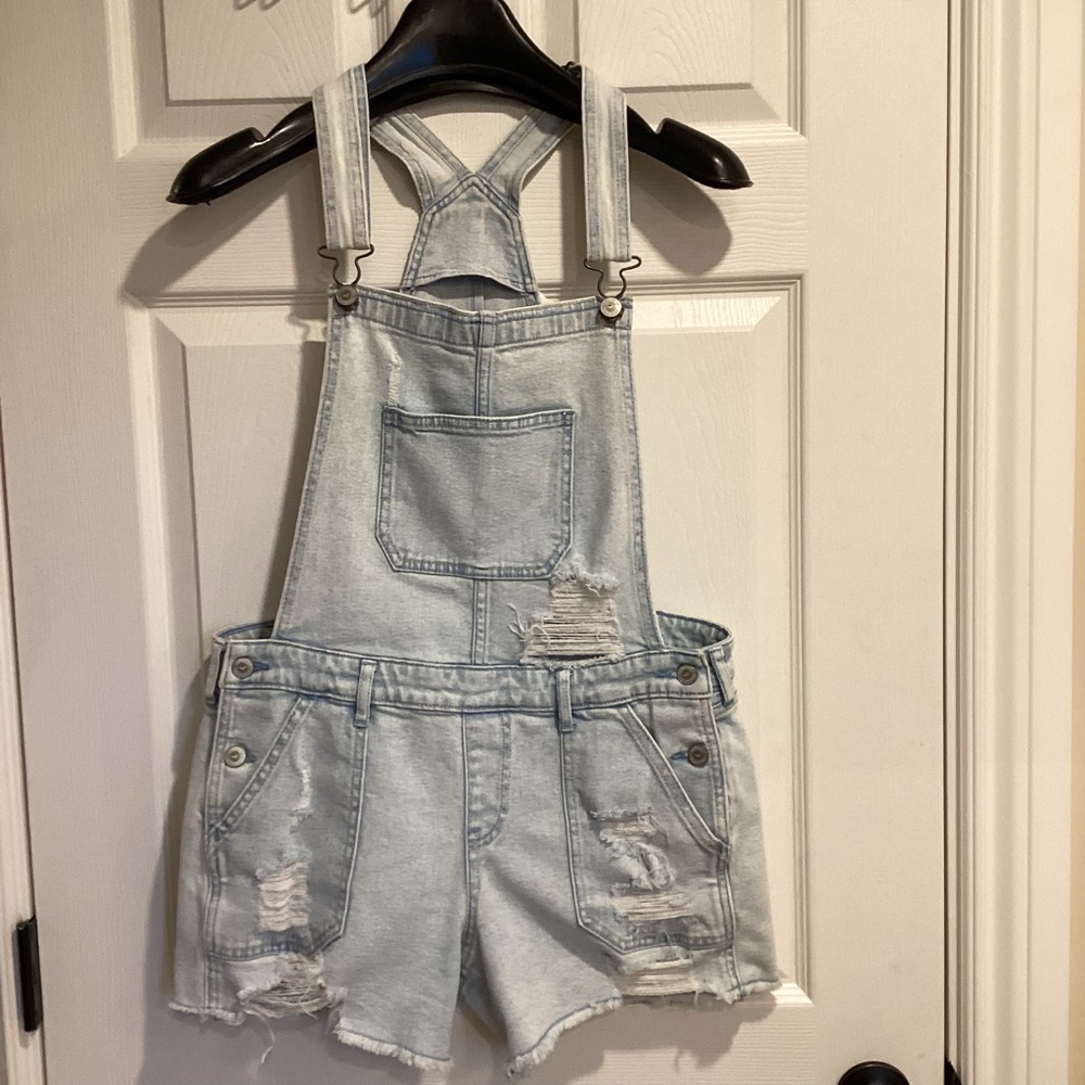 Distressed Overall Shorts, Size M